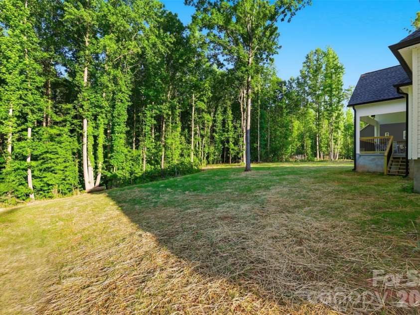 4299 Brandy Creek Court, Clover, SC 29710.  MLS# CAR4375740, YatesRealty ID 24434. 