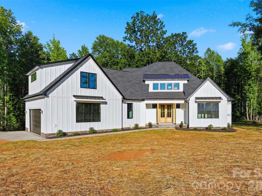 4299 Brandy Creek Court, Clover, SC 29710.  MLS# CAR4375740, YatesRealty ID 24434. Front Elevation