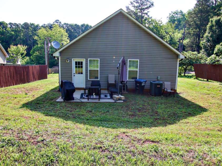 650 Harry Street, China Grove, NC 28023.  MLS# CAR4259792, YatesRealty ID 24434. 