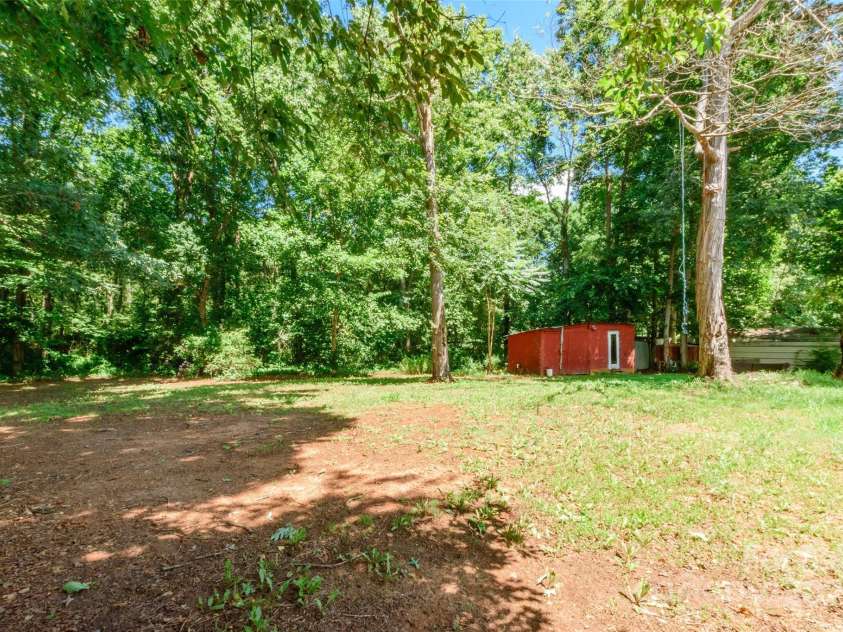 142 Single Oak Drive, Troutman, NC 28166.  MLS# CAR4271293, YatesRealty ID 24435. 