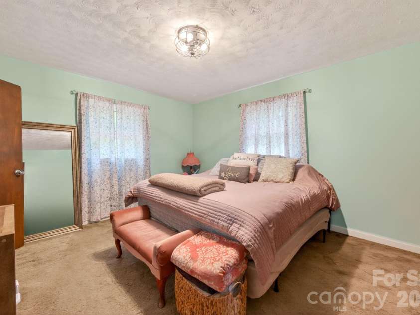 145 Nathaniel Lane, Kannapolis, NC 28081.  MLS# CAR4382656, YatesRealty ID 24436. 