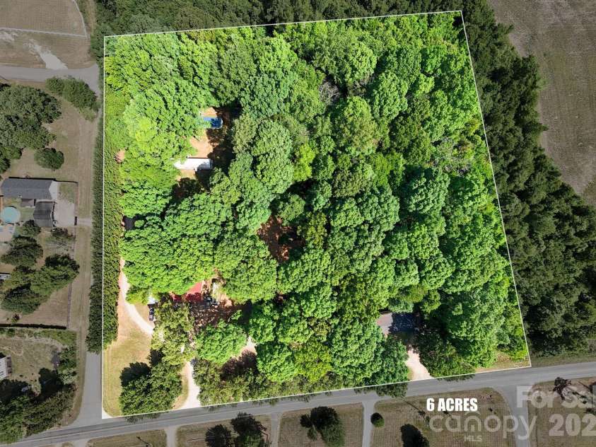 145 Nathaniel Lane, Kannapolis, NC 28081.  MLS# CAR4382656, YatesRealty ID 24436. 