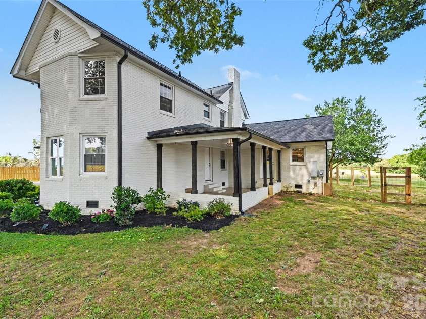 6505 Old Pageland Marshville Road, Marshville, NC 28103.  MLS# CAR4381374, YatesRealty ID 24437. 