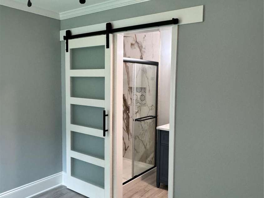 911 Spencer Avenue, Spencer, NC 289159.  MLS# CAR4278647, YatesRealty ID 24438. 