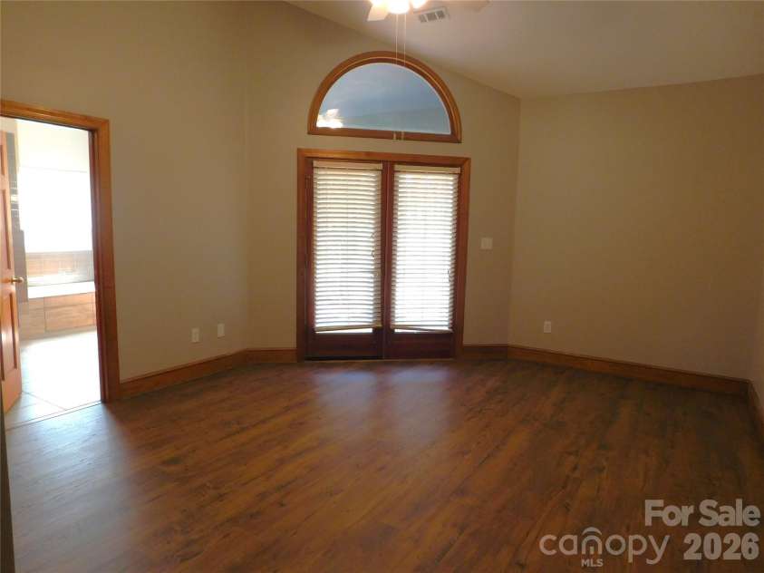 5314 Brookwood Court, Waxhaw, NC 28173.  MLS# CAR4342325, YatesRealty ID 24439. Primary bedroom on main level