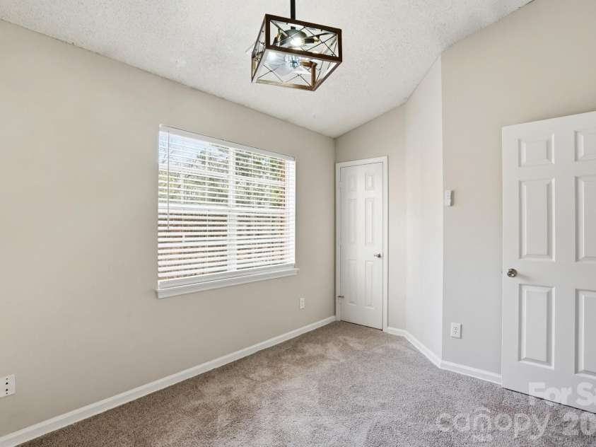 3015 Summercroft Lane, Charlotte, NC 28269.  MLS# CAR4337143, YatesRealty ID 2444. 