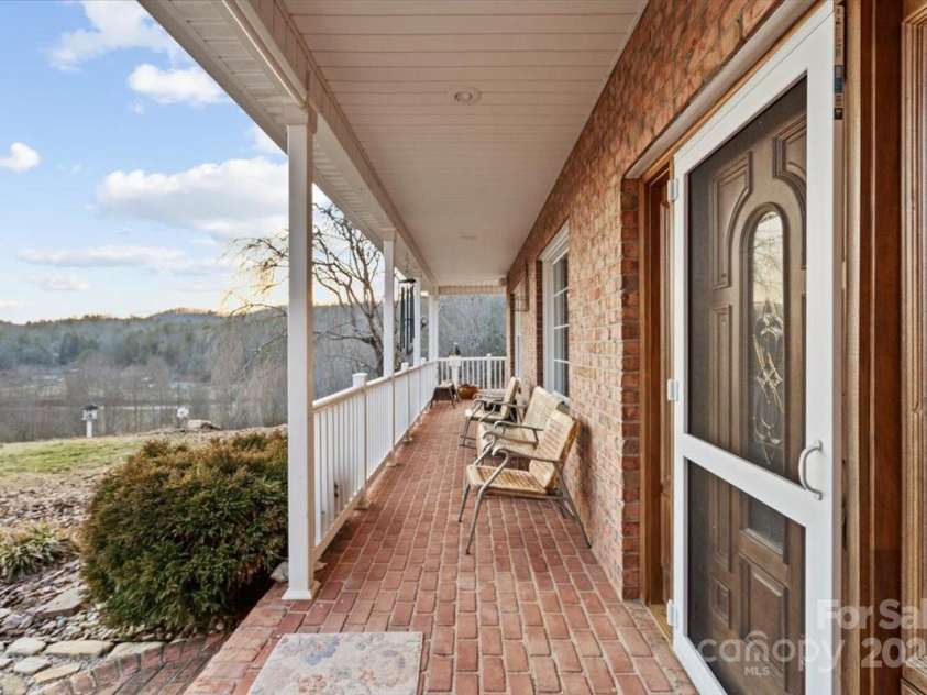 4594 Grandin Road, Lenoir, NC 28645.  MLS# CAR4220880, YatesRealty ID 2444. 