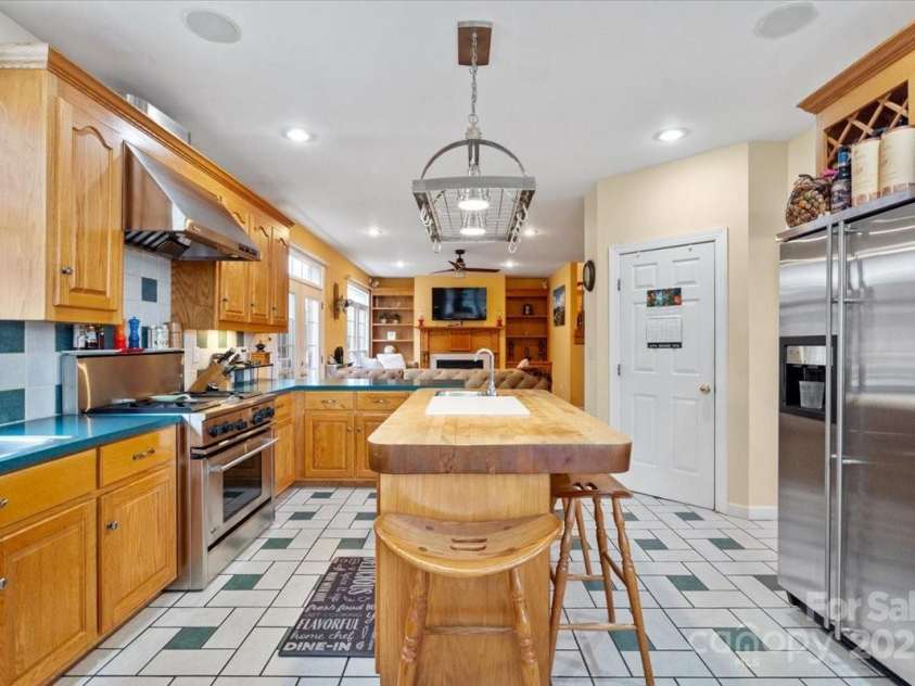 4594 Grandin Road, Lenoir, NC 28645.  MLS# CAR4220880, YatesRealty ID 2444. 