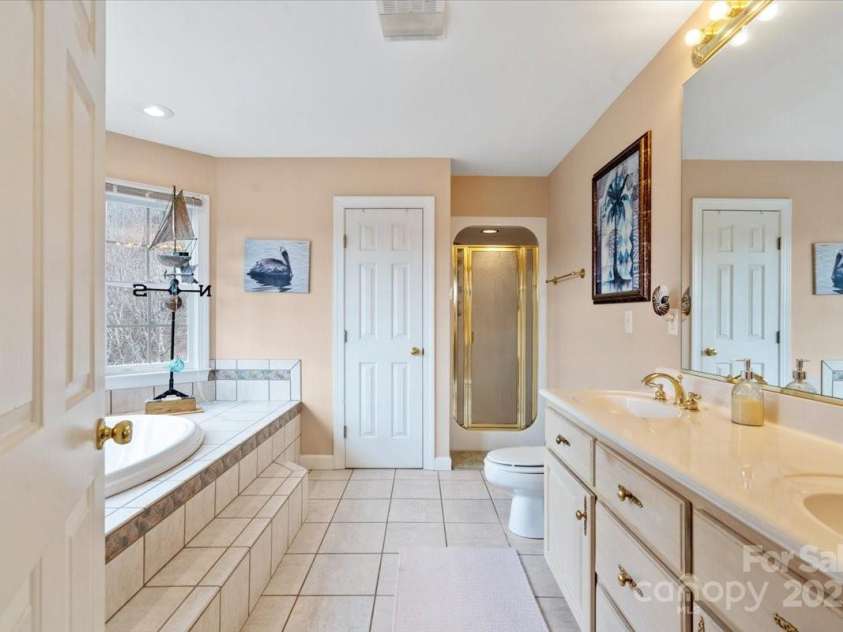 4594 Grandin Road, Lenoir, NC 28645.  MLS# CAR4220880, YatesRealty ID 2444. 