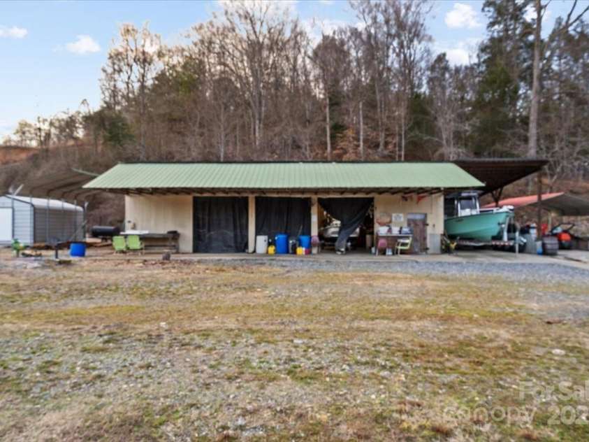 4594 Grandin Road, Lenoir, NC 28645.  MLS# CAR4220880, YatesRealty ID 2444. 