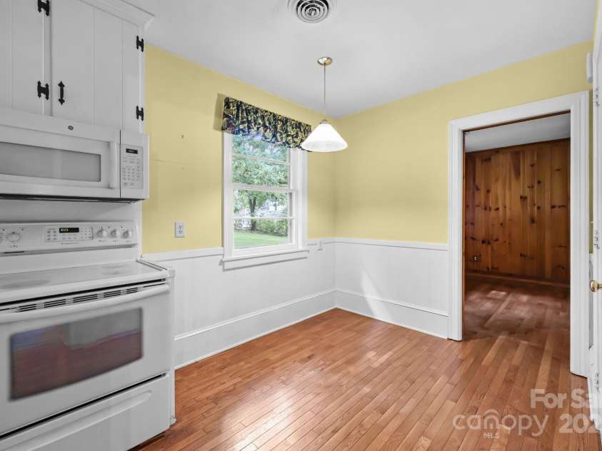 921 Confederate Avenue, Salisbury, NC 28144.  MLS# CAR4300426, YatesRealty ID 2444. 