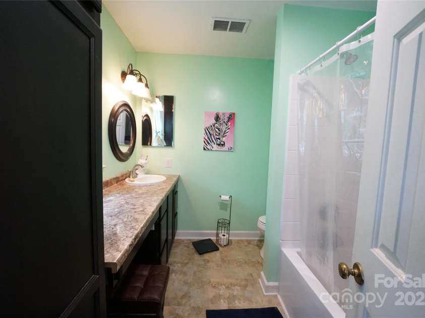 2087 Poinsett Drive, Rock Hill, SC 29732.  MLS# CAR4273140, YatesRealty ID 24440. 
