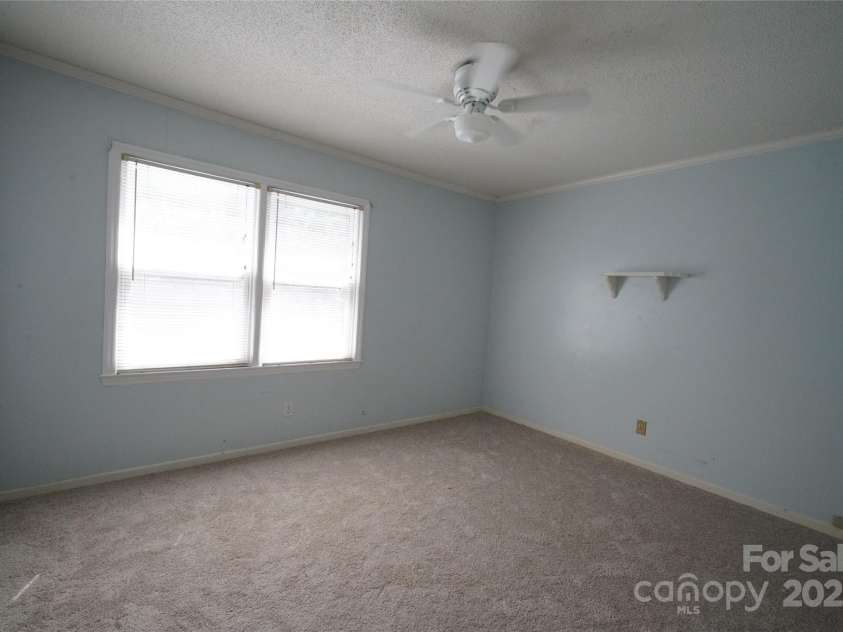 2087 Poinsett Drive, Rock Hill, SC 29732.  MLS# CAR4273140, YatesRealty ID 24440. 