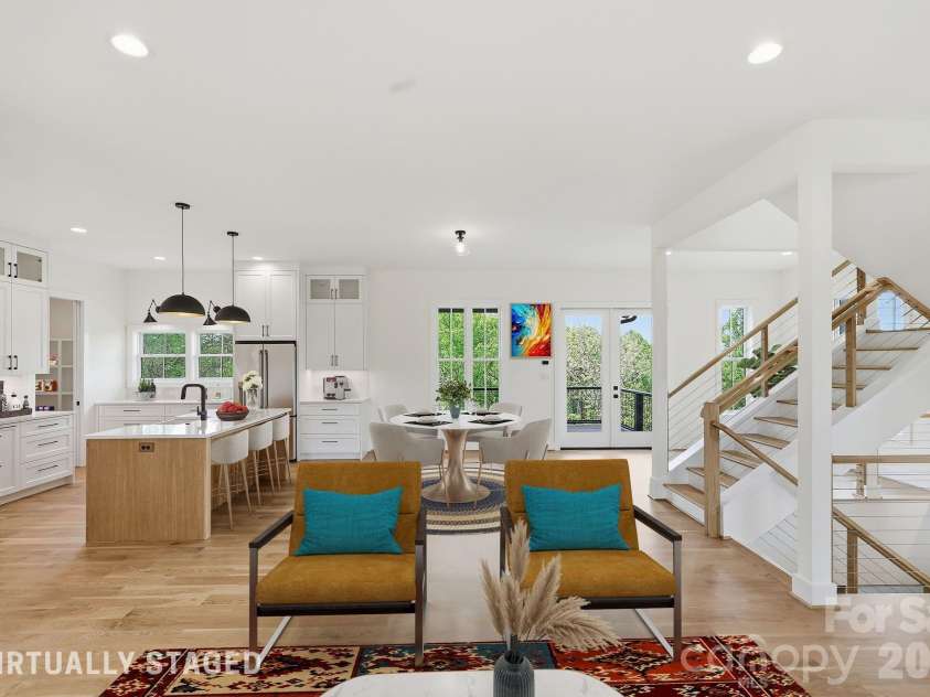 244 Westridge Farm Road, Asheville, NC 28804.  MLS# CAR4371030, YatesRealty ID 24441. 