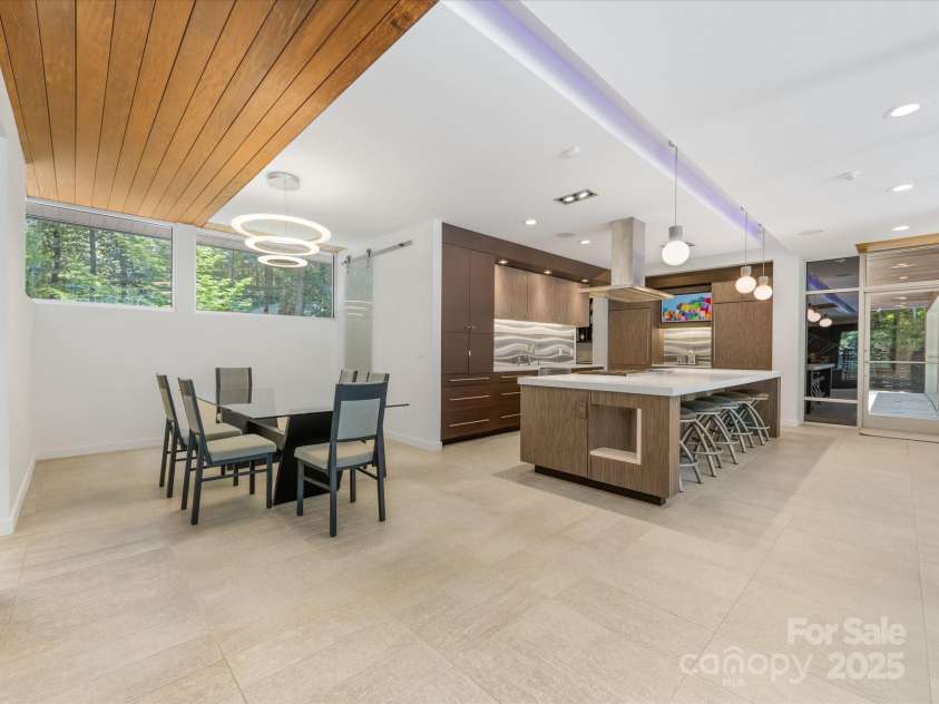 3306 Nancy Creek Road, Charlotte, NC 28270.  MLS# CAR4272615, YatesRealty ID 24441. 