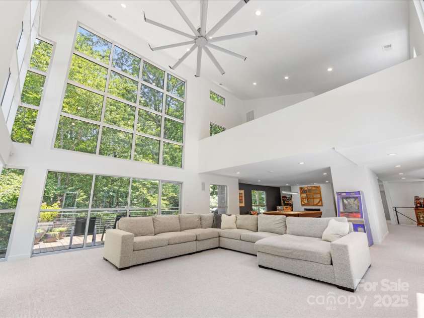 3306 Nancy Creek Road, Charlotte, NC 28270.  MLS# CAR4272615, YatesRealty ID 24441. 