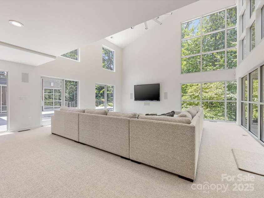 3306 Nancy Creek Road, Charlotte, NC 28270.  MLS# CAR4272615, YatesRealty ID 24441. 