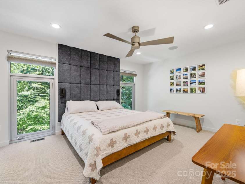 3306 Nancy Creek Road, Charlotte, NC 28270.  MLS# CAR4272615, YatesRealty ID 24441. 