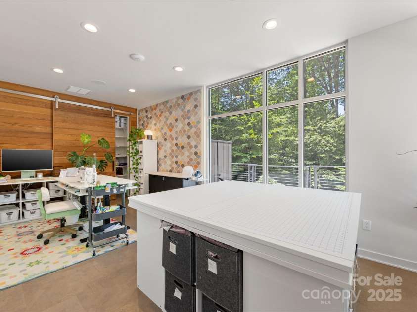 3306 Nancy Creek Road, Charlotte, NC 28270.  MLS# CAR4272615, YatesRealty ID 24441. 