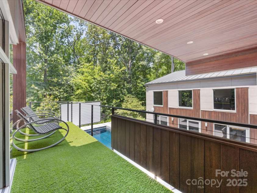 3306 Nancy Creek Road, Charlotte, NC 28270.  MLS# CAR4272615, YatesRealty ID 24441. 