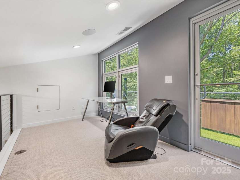 3306 Nancy Creek Road, Charlotte, NC 28270.  MLS# CAR4272615, YatesRealty ID 24441. 