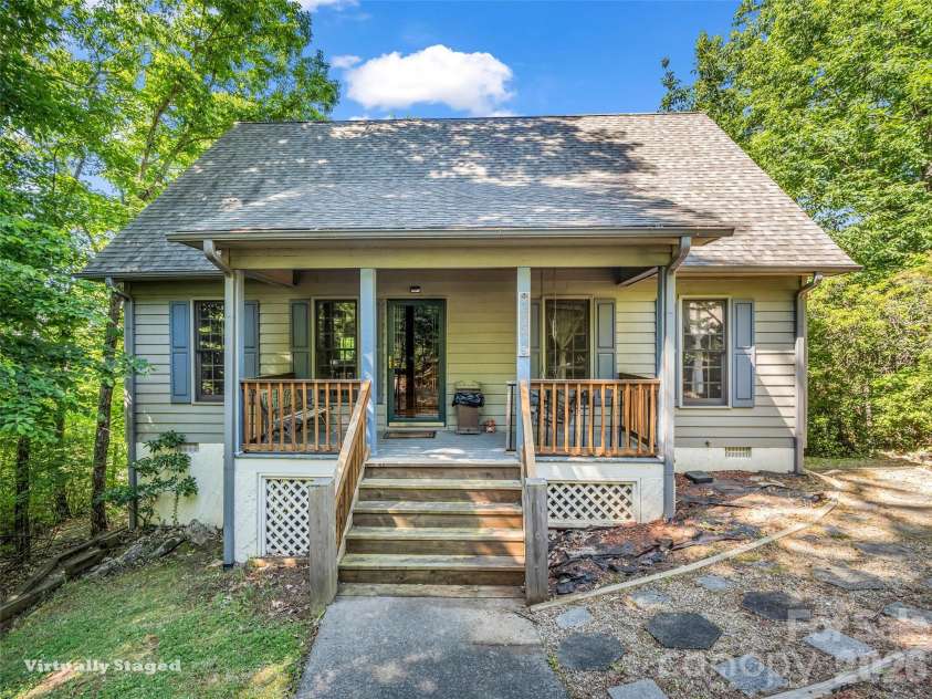 439 Youngs Mountain Drive, Lake Lure, NC 28746.  MLS# CAR4384183, YatesRealty ID 24442. 