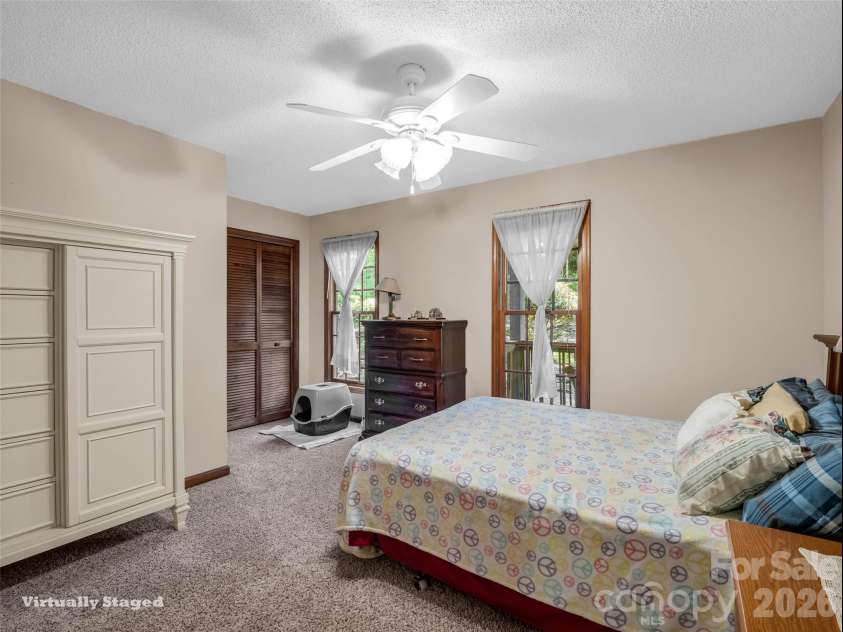 439 Youngs Mountain Drive, Lake Lure, NC 28746.  MLS# CAR4384183, YatesRealty ID 24442. 