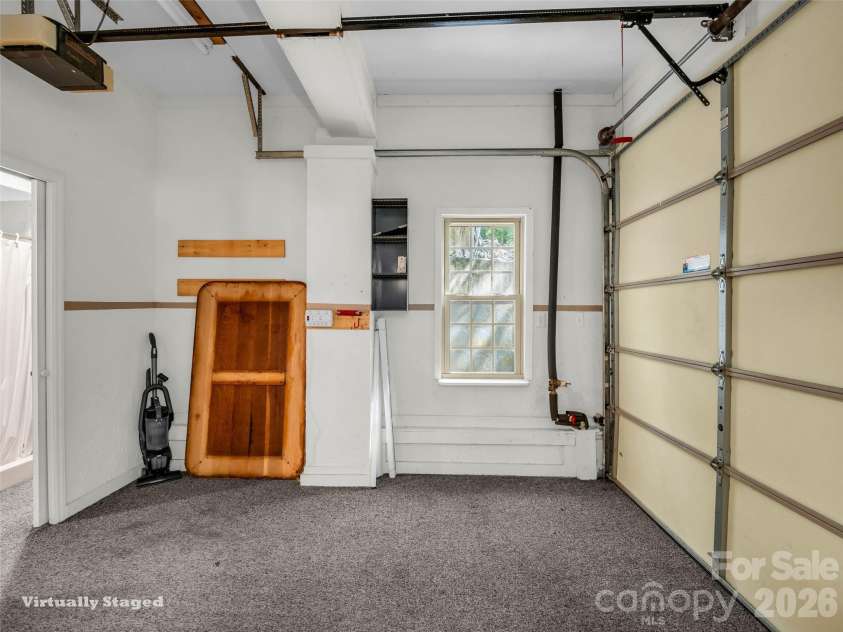 439 Youngs Mountain Drive, Lake Lure, NC 28746.  MLS# CAR4384183, YatesRealty ID 24442. 