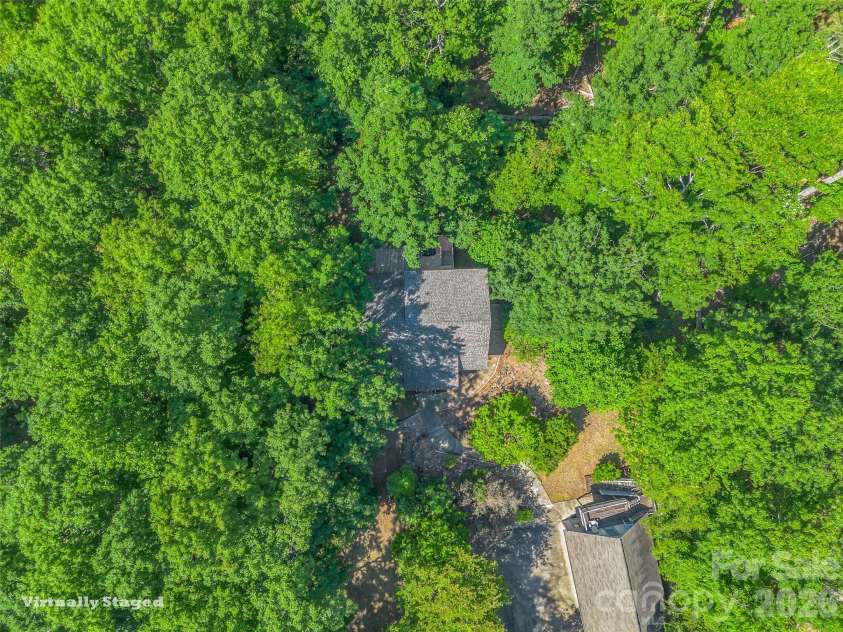 439 Youngs Mountain Drive, Lake Lure, NC 28746.  MLS# CAR4384183, YatesRealty ID 24442. 
