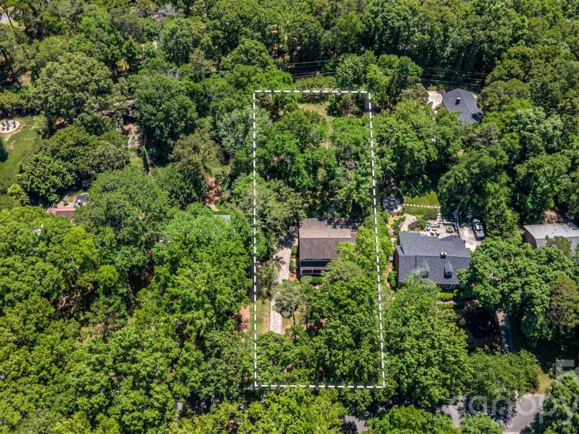 1215 Turnbridge Road, Charlotte, NC 28226.  MLS# CAR4374736, YatesRealty ID 24444. 