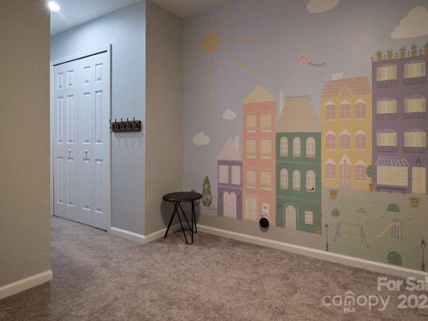 327 Wilkes Place Drive, Fort Mill, SC 29715.  MLS# CAR4258350, YatesRealty ID 24444. 