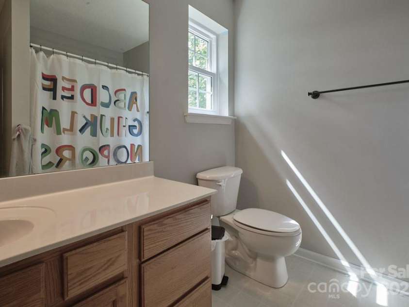 327 Wilkes Place Drive, Fort Mill, SC 29715.  MLS# CAR4258350, YatesRealty ID 24444. 