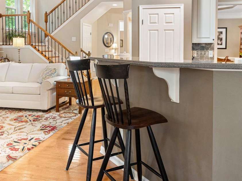 4006 Hickory View Drive, Fort Mill, SC 29707.  MLS# CAR4378829, YatesRealty ID 24445. 