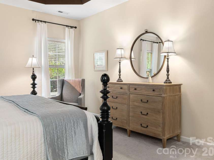 4006 Hickory View Drive, Fort Mill, SC 29707.  MLS# CAR4378829, YatesRealty ID 24445. 