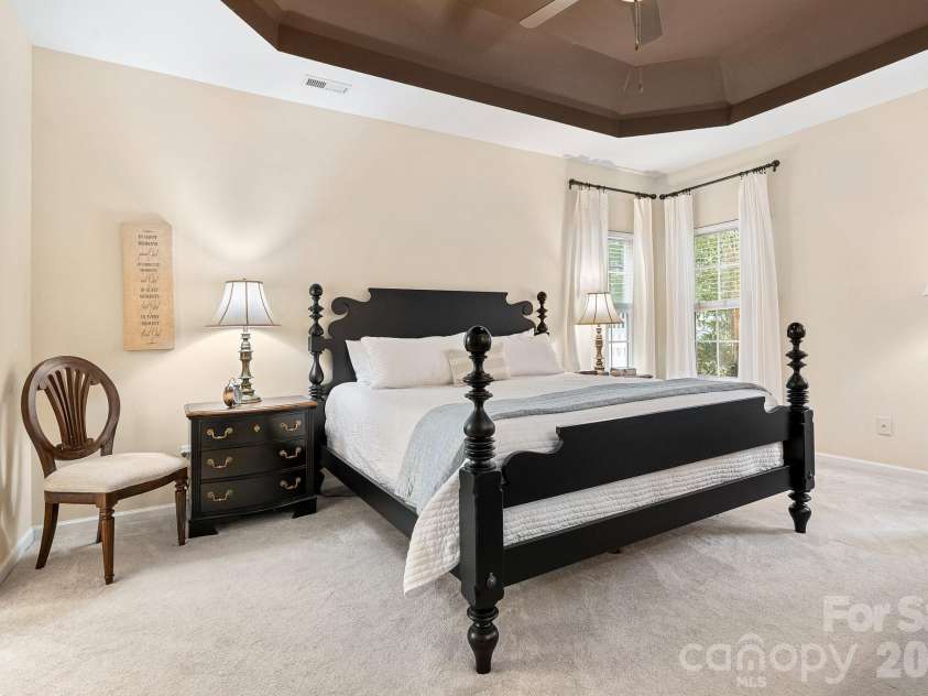 4006 Hickory View Drive, Fort Mill, SC 29707.  MLS# CAR4378829, YatesRealty ID 24445. 
