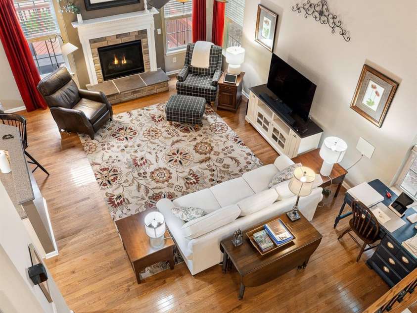 4006 Hickory View Drive, Fort Mill, SC 29707.  MLS# CAR4378829, YatesRealty ID 24445. 