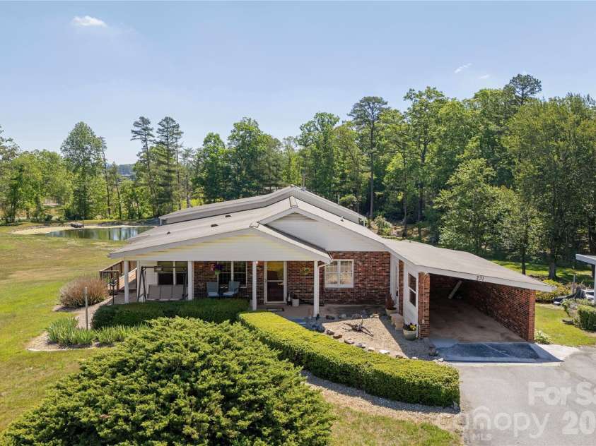231 Allen Road, East Flat Rock, NC 28726.  MLS# CAR4381242, YatesRealty ID 24446. 