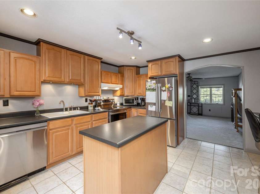 231 Allen Road, East Flat Rock, NC 28726.  MLS# CAR4381242, YatesRealty ID 24446. 