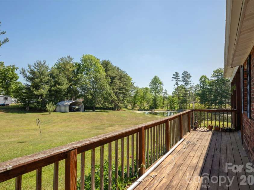 231 Allen Road, East Flat Rock, NC 28726.  MLS# CAR4381242, YatesRealty ID 24446. 