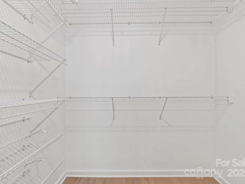 5 Loridon Drive, Weaverville, NC 28787.  MLS# CAR4261598, YatesRealty ID 24446. 