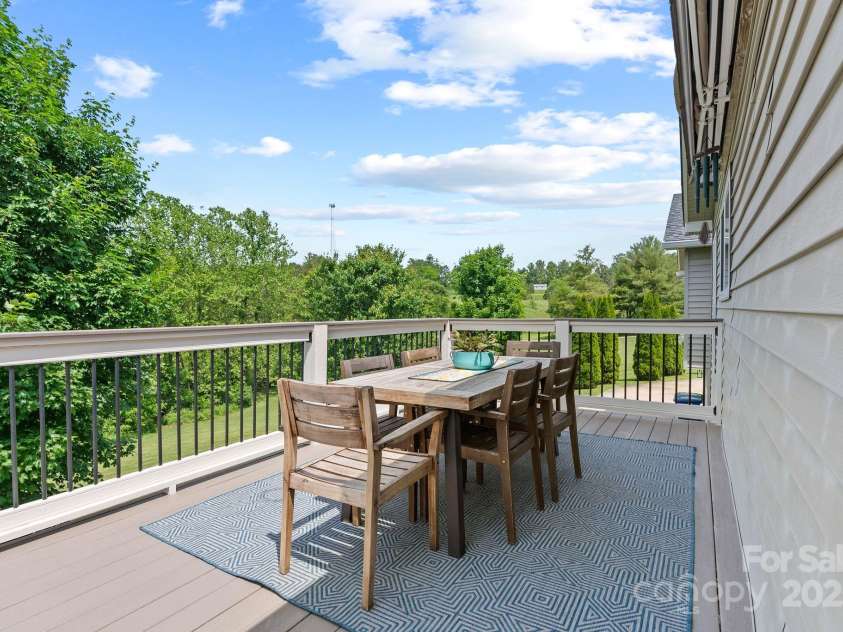 5 Loridon Drive, Weaverville, NC 28787.  MLS# CAR4261598, YatesRealty ID 24446. 