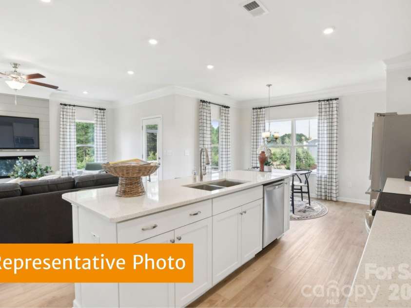 1120 Langston Lane, Salisbury, NC 28144.  MLS# CAR4385283, YatesRealty ID 24447. 