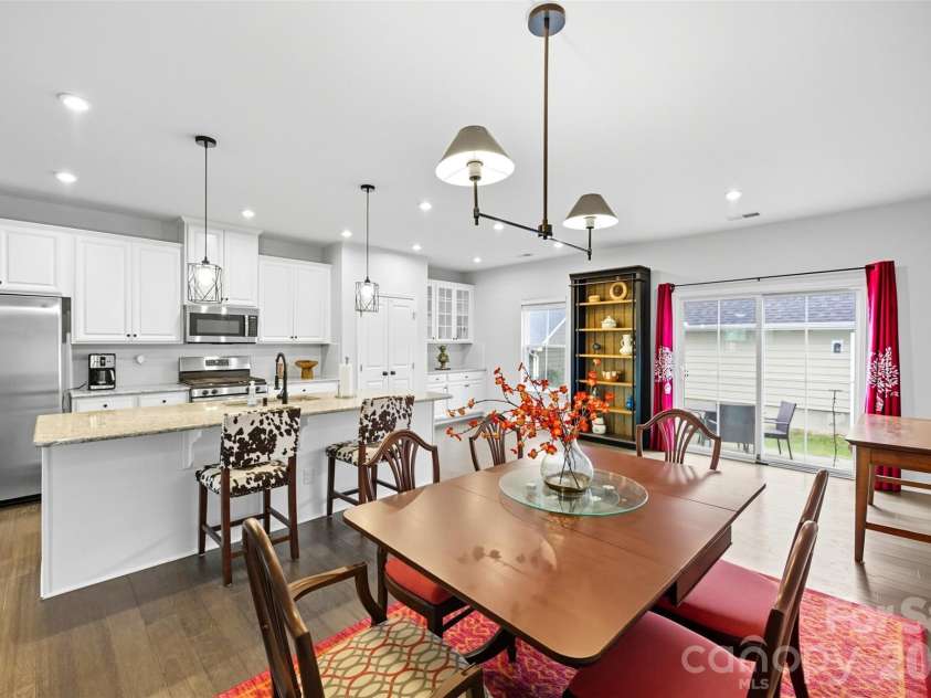 12725 Glowing Peak Road, Huntersville, NC 28078.  MLS# CAR4307179, YatesRealty ID 24448. 
