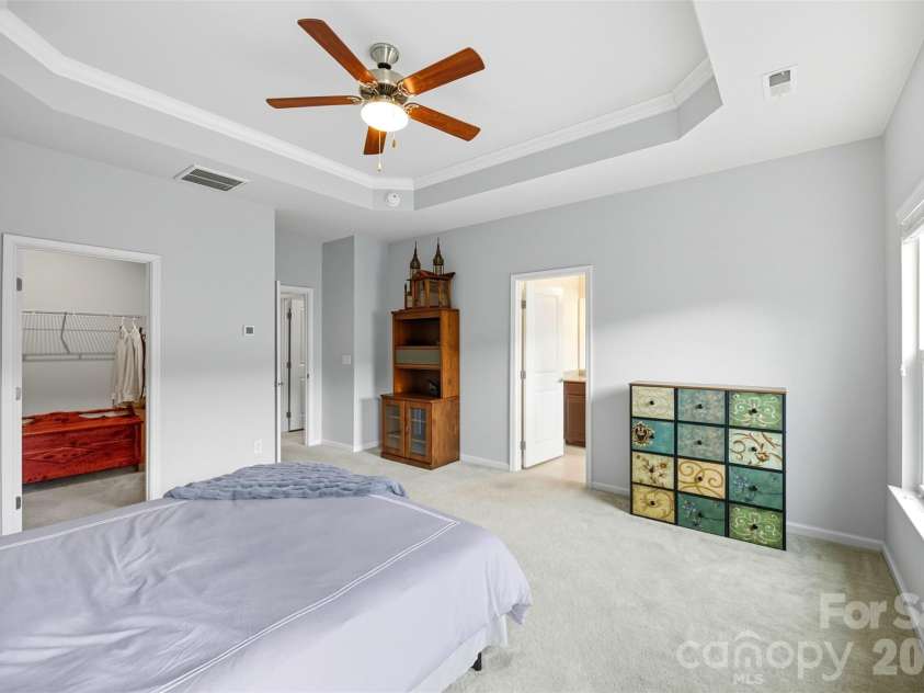 12725 Glowing Peak Road, Huntersville, NC 28078.  MLS# CAR4307179, YatesRealty ID 24448. 