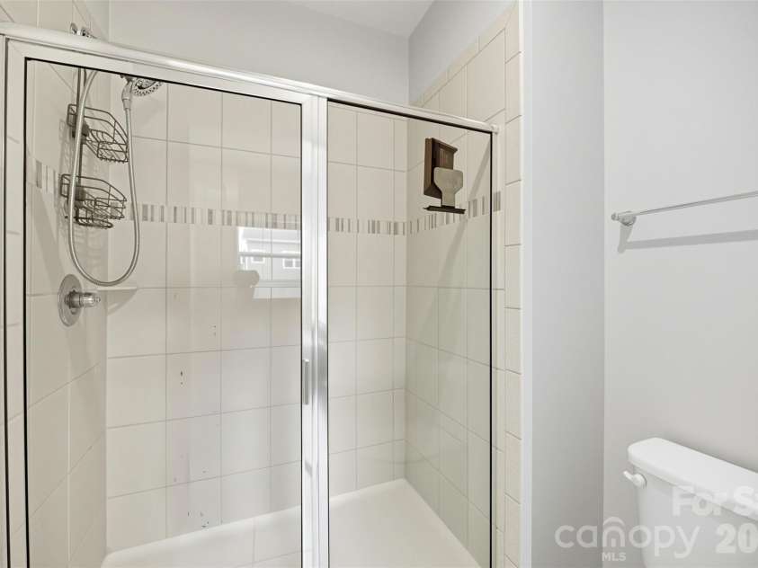12725 Glowing Peak Road, Huntersville, NC 28078.  MLS# CAR4307179, YatesRealty ID 24448. 