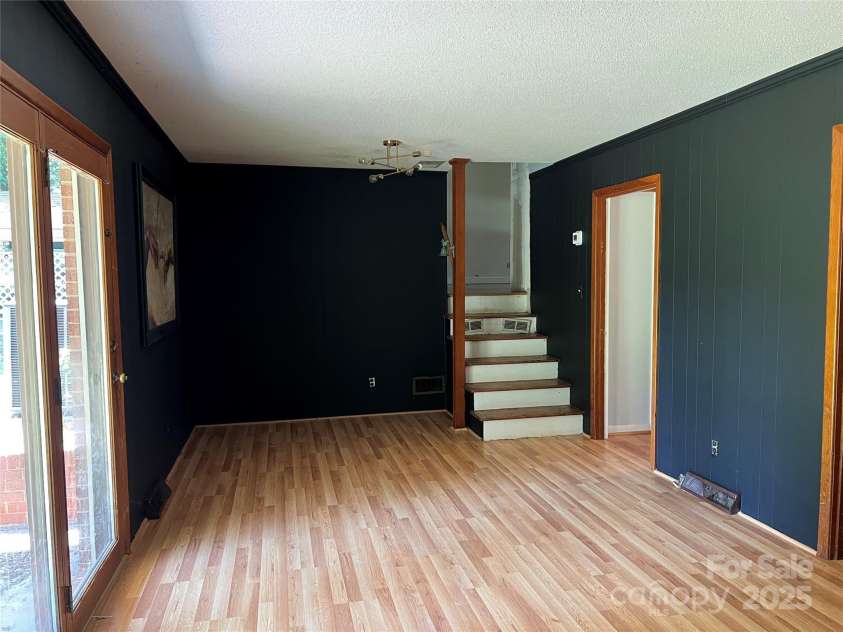 1909 Normandy Road, Kannapolis, NC 28081.  MLS# CAR4275991, YatesRealty ID 24448. 