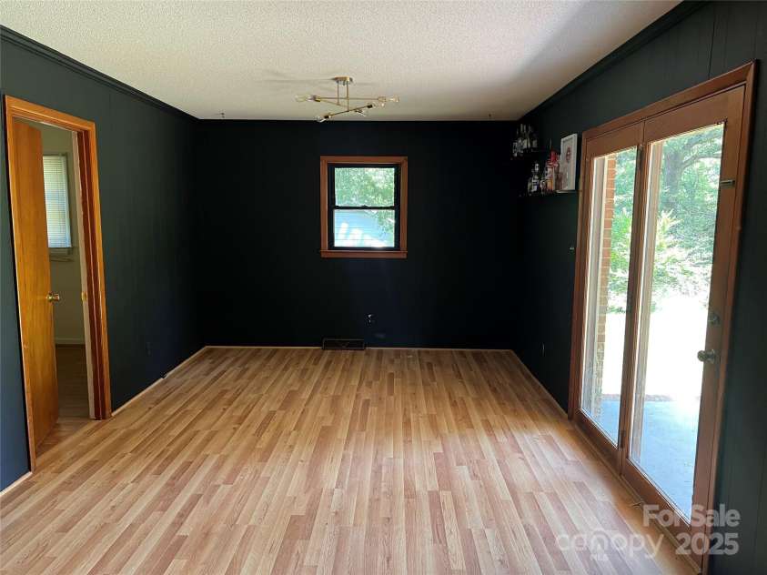 1909 Normandy Road, Kannapolis, NC 28081.  MLS# CAR4275991, YatesRealty ID 24448. 