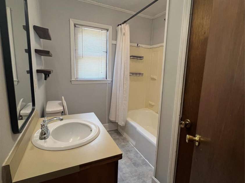 1909 Normandy Road, Kannapolis, NC 28081.  MLS# CAR4275991, YatesRealty ID 24448. 