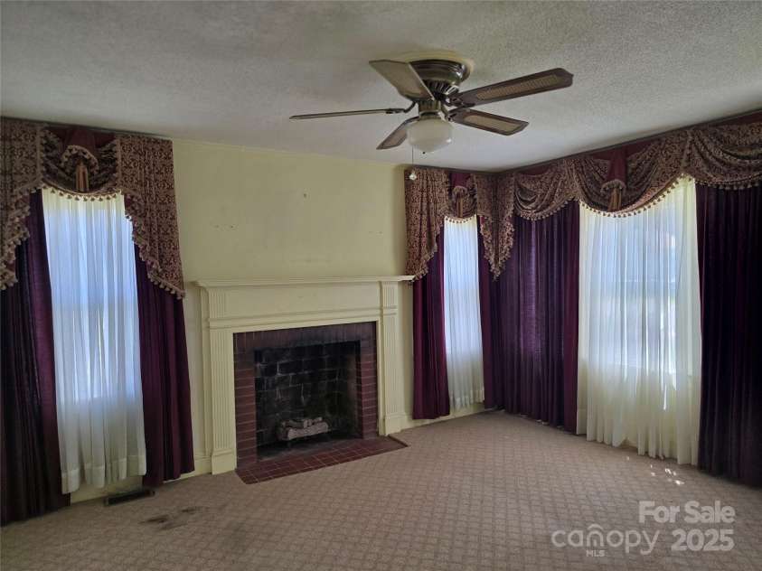 412 Ridge Street, Stanley, NC 28164.  MLS# CAR4273161, YatesRealty ID 24449. 
