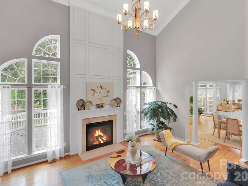 10837 Wilklee Drive, Charlotte, NC 28277.  MLS# CAR4291403, YatesRealty ID 2445. 2 story Family Room